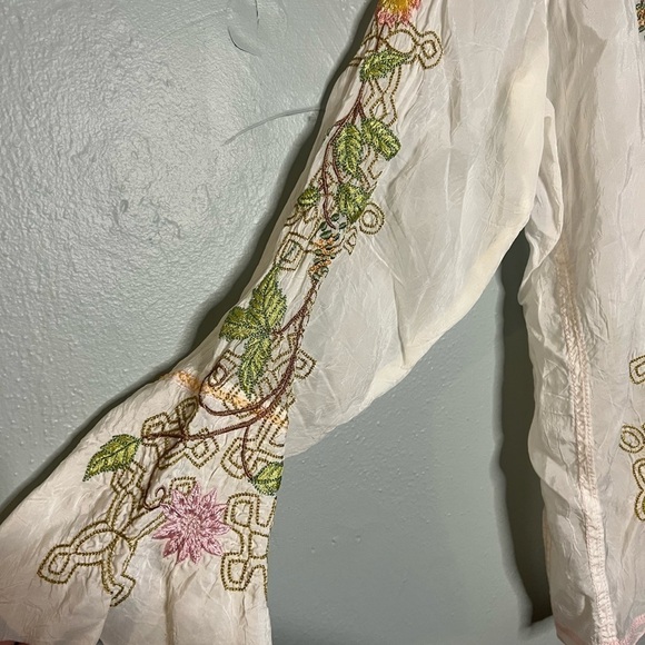 Johnny Was White Ramie Button Blouse Floral Embroidery Lightweight Blouse - Picture 6 of 13